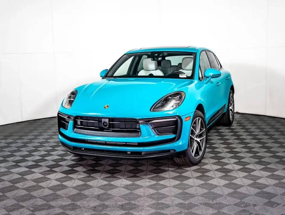 2022 Porsche Macan S - Image 9 of 13