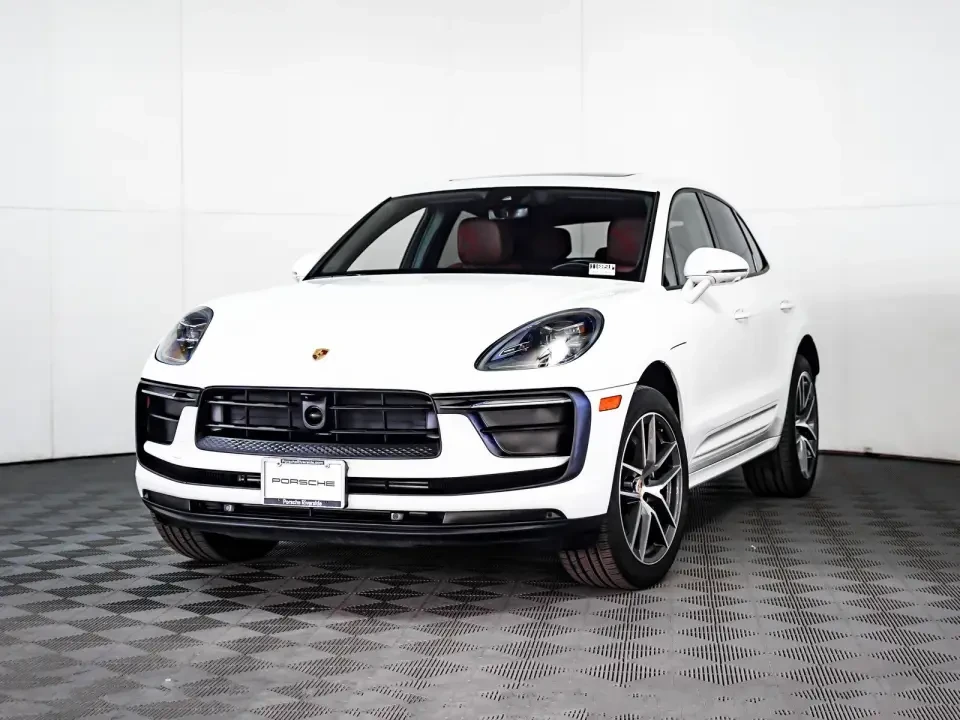 2022 Porsche Macan S - Image 10 of 13