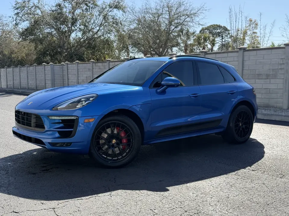2022 Porsche Macan S - Image 10 of 13