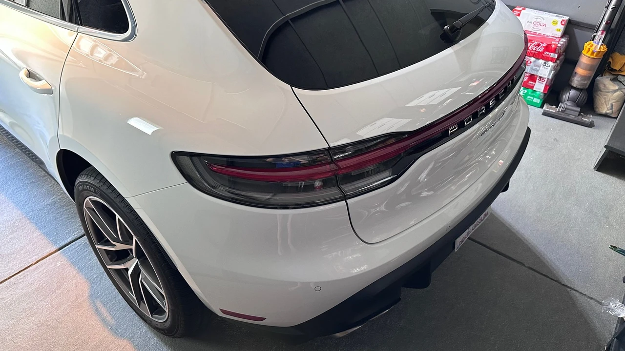 2022 Porsche Macan S - Image 6 of 16