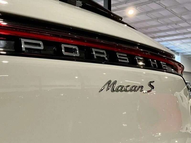 2022 Porsche Macan S - Image 4 of 18