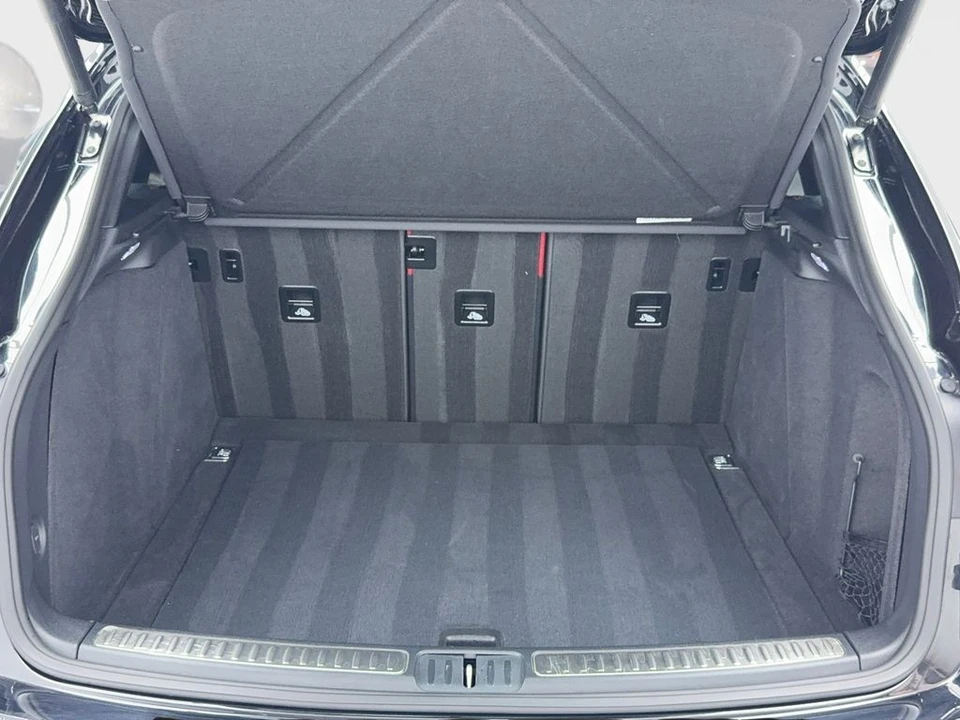 2022 Porsche Macan S - Image 12 of 21