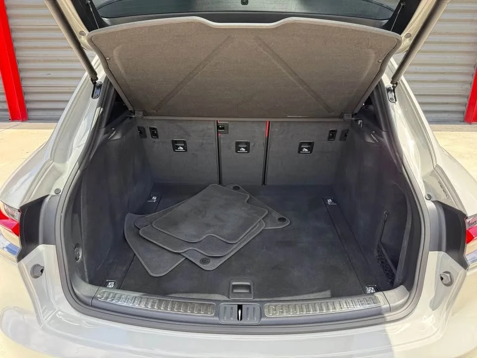 2022 Porsche Macan S - Image 15 of 15