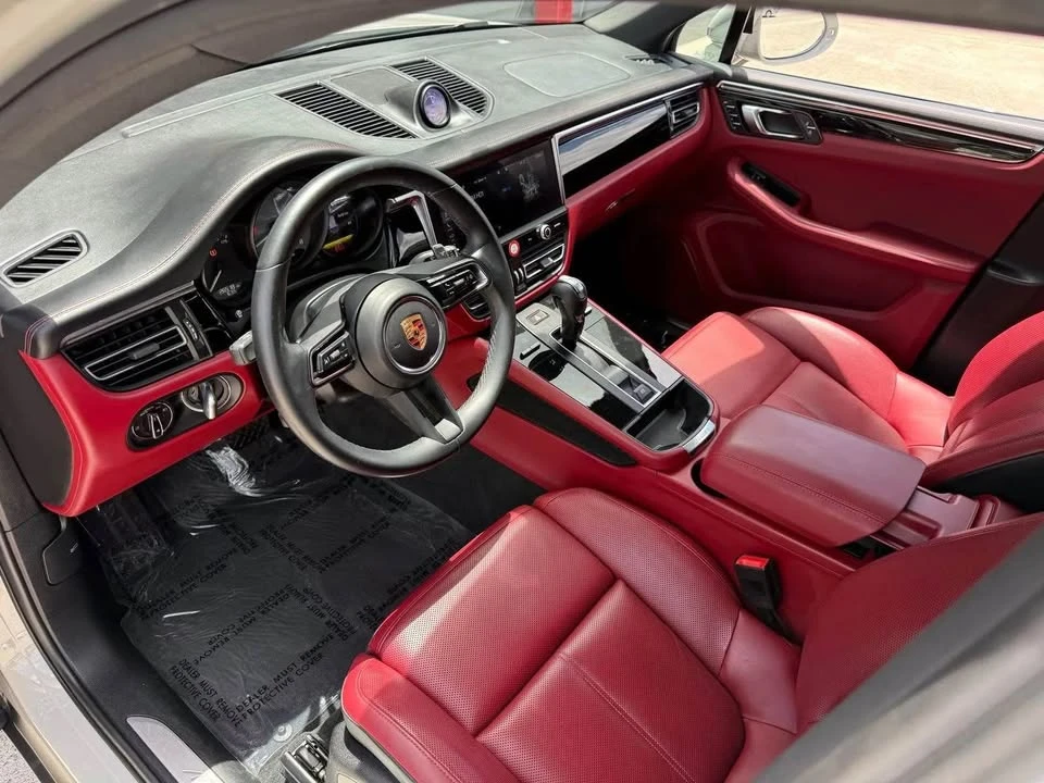 2022 Porsche Macan S - Image 8 of 15
