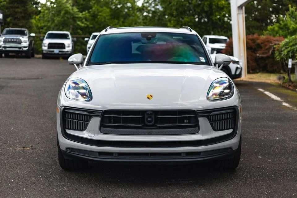 2022 Porsche Macan S - Image 5 of 20