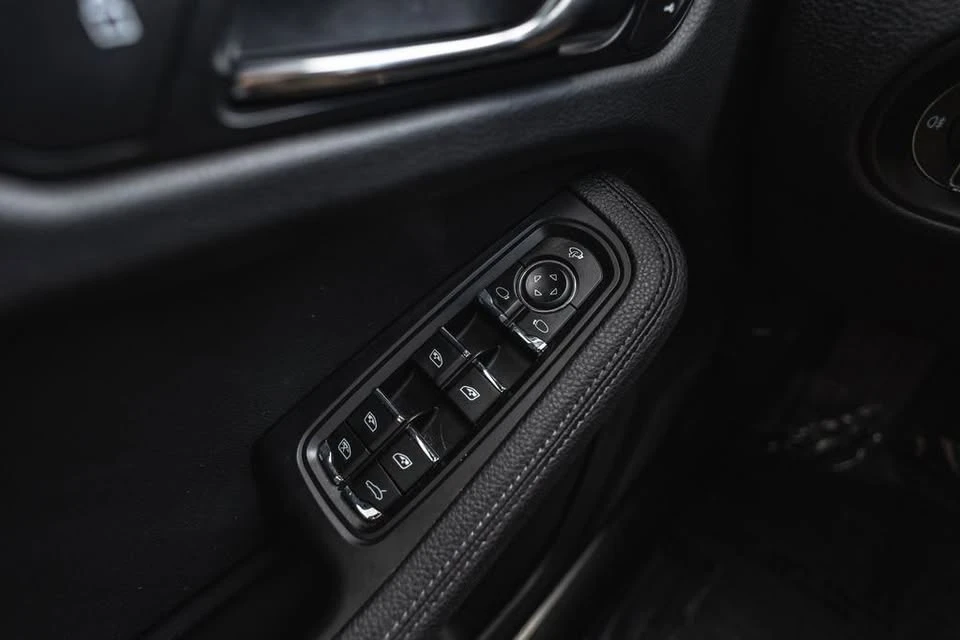 2022 Porsche Macan S - Image 20 of 20