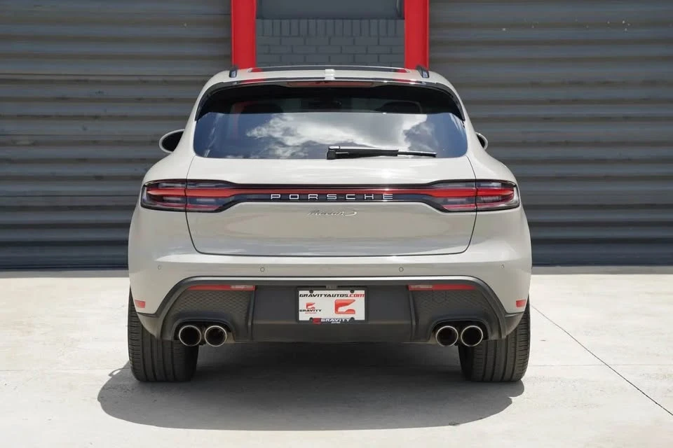 2022 Porsche Macan S - Image 7 of 17