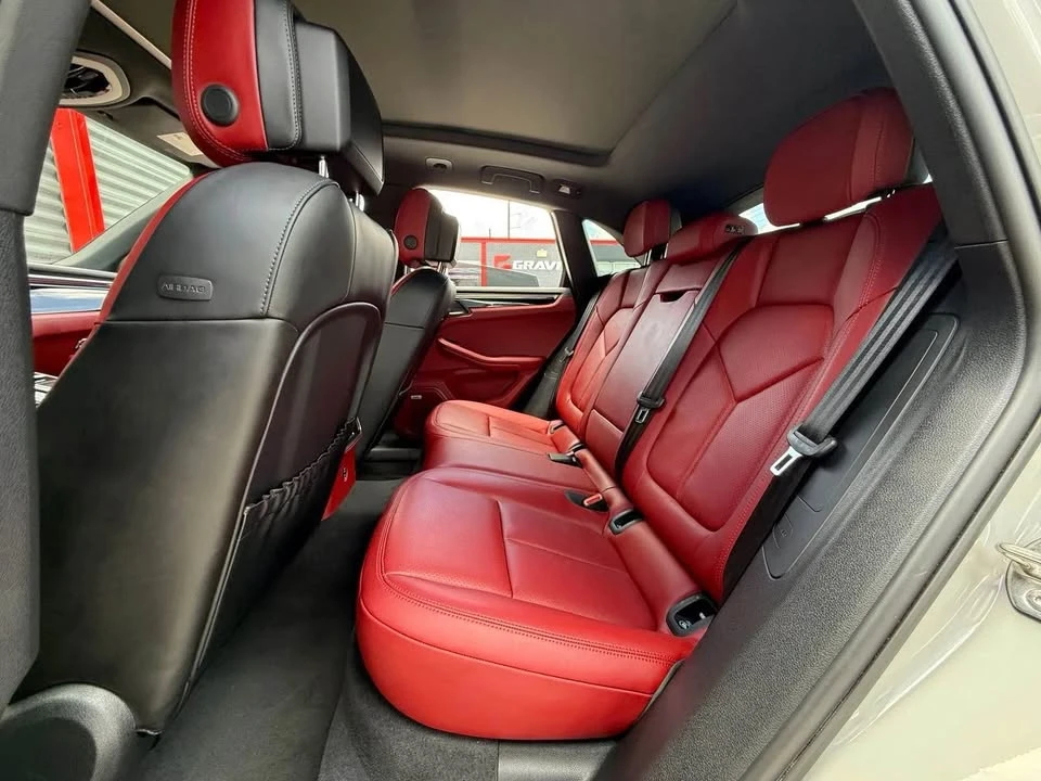 2022 Porsche Macan S - Image 11 of 17