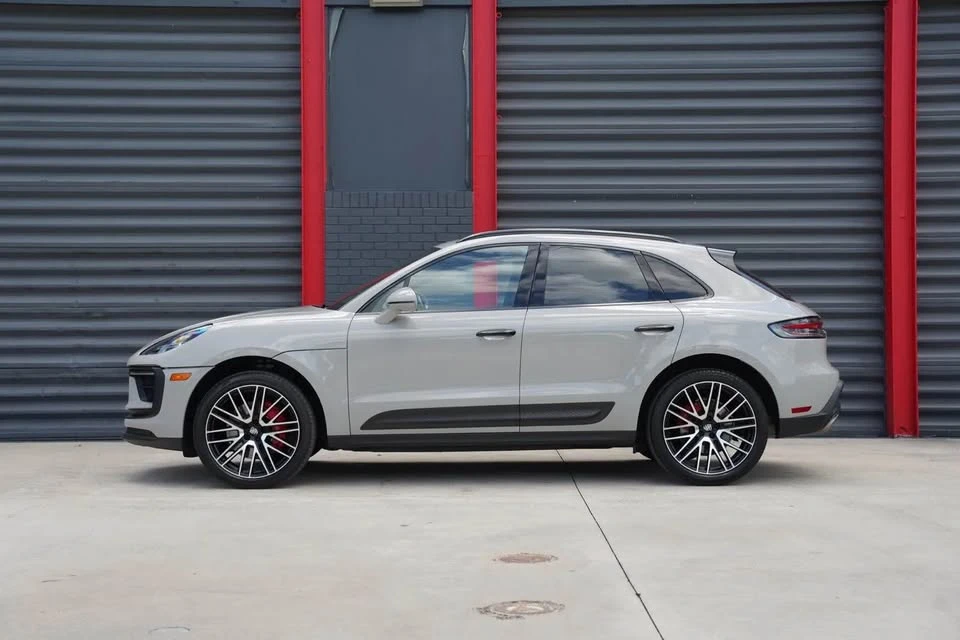 2022 Porsche Macan S - Image 6 of 17
