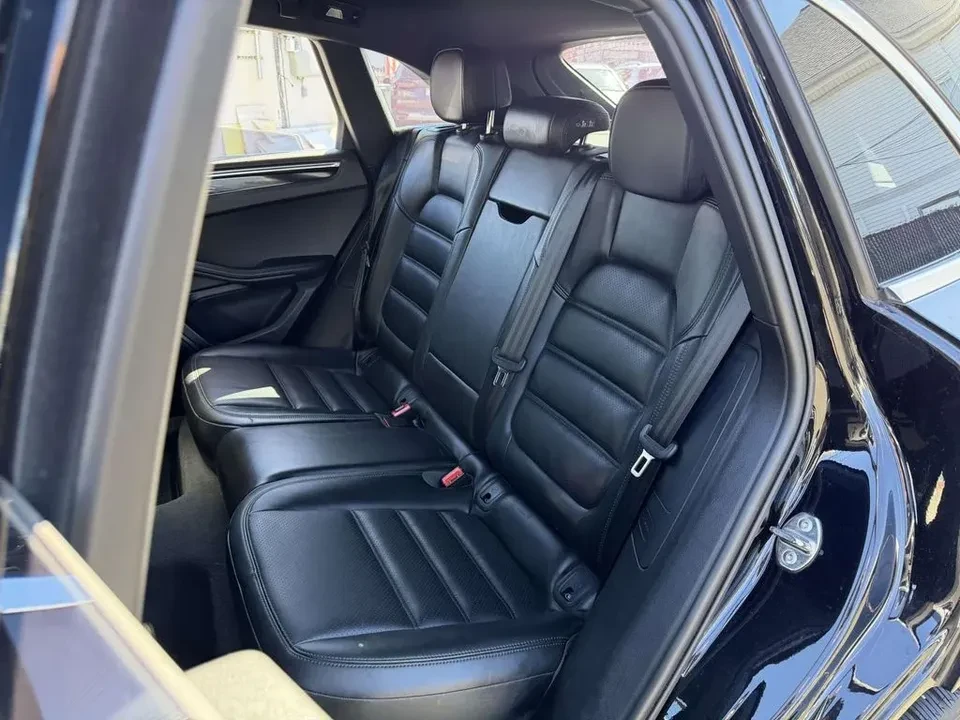 2022 Porsche Macan S - Image 12 of 20