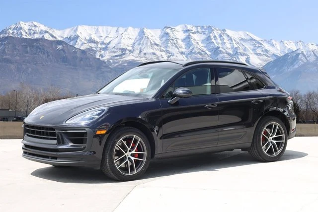 2022 Porsche Macan S - Image 2 of 20