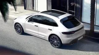 2022 Porsche Macan S - Image 4 of 4