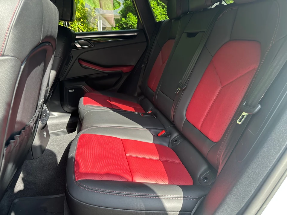 2022 Porsche Macan S - Image 10 of 10