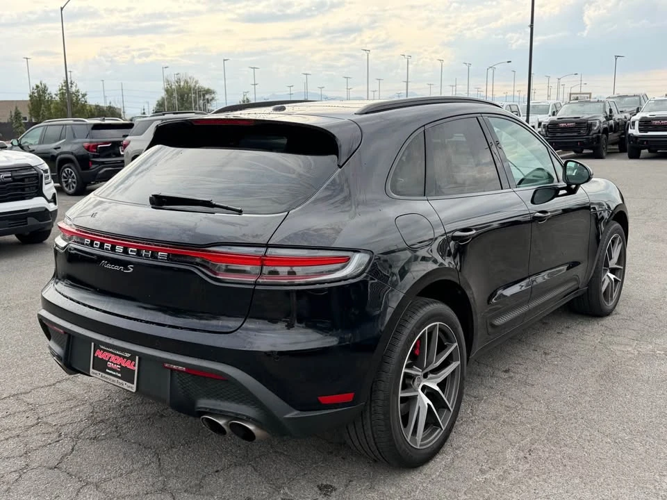 2022 Porsche Macan S - Image 5 of 11