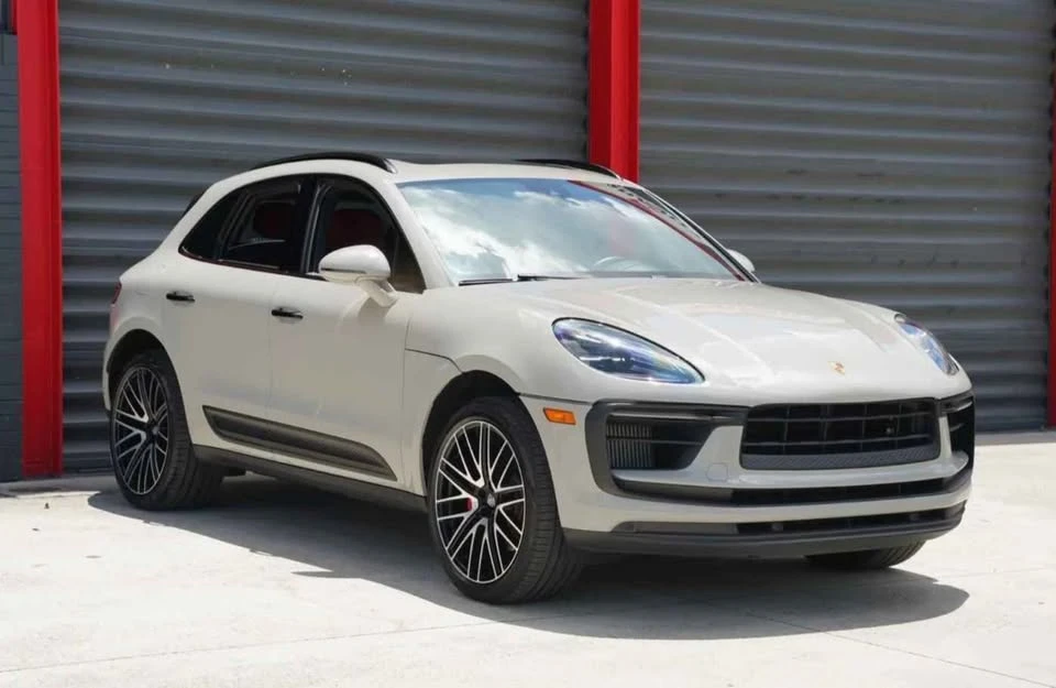 2022 Porsche Macan S - Image 5 of 16