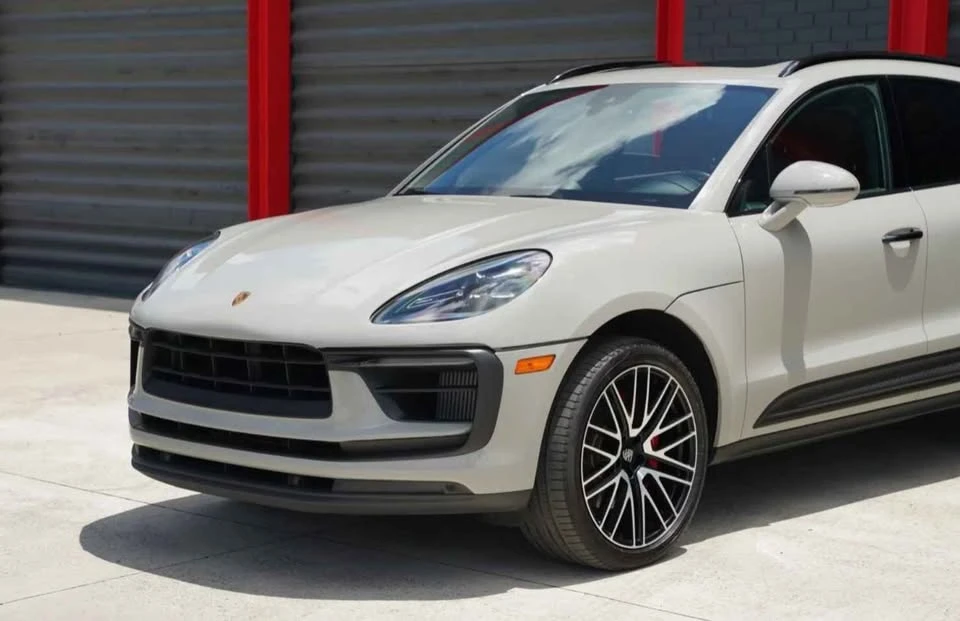 2022 Porsche Macan S - Image 6 of 16