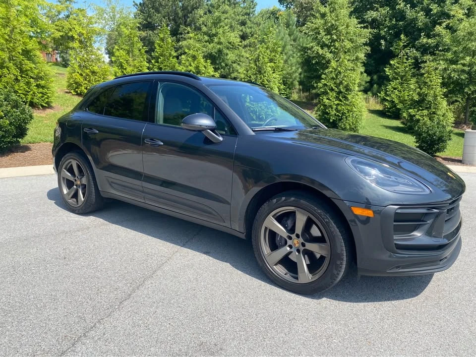 2022 Porsche Macan S - Image 2 of 14