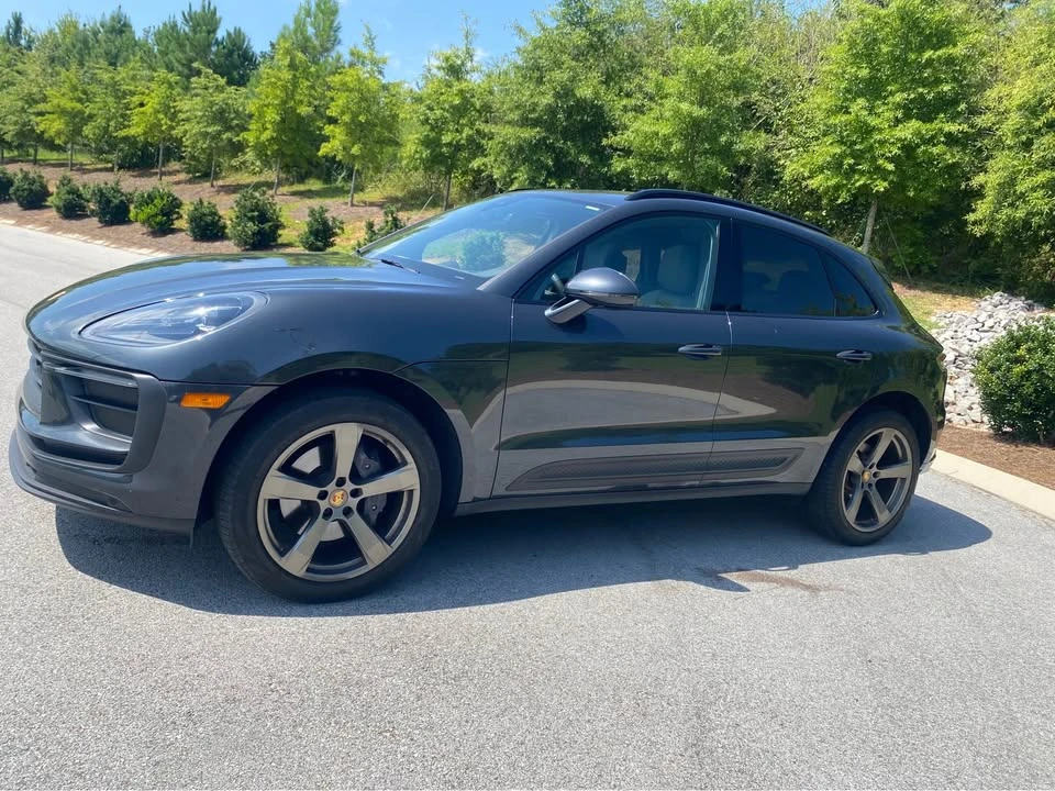 2022 Porsche Macan S - Image 5 of 14