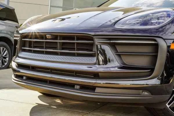 2022 Porsche Macan S - Image 3 of 5