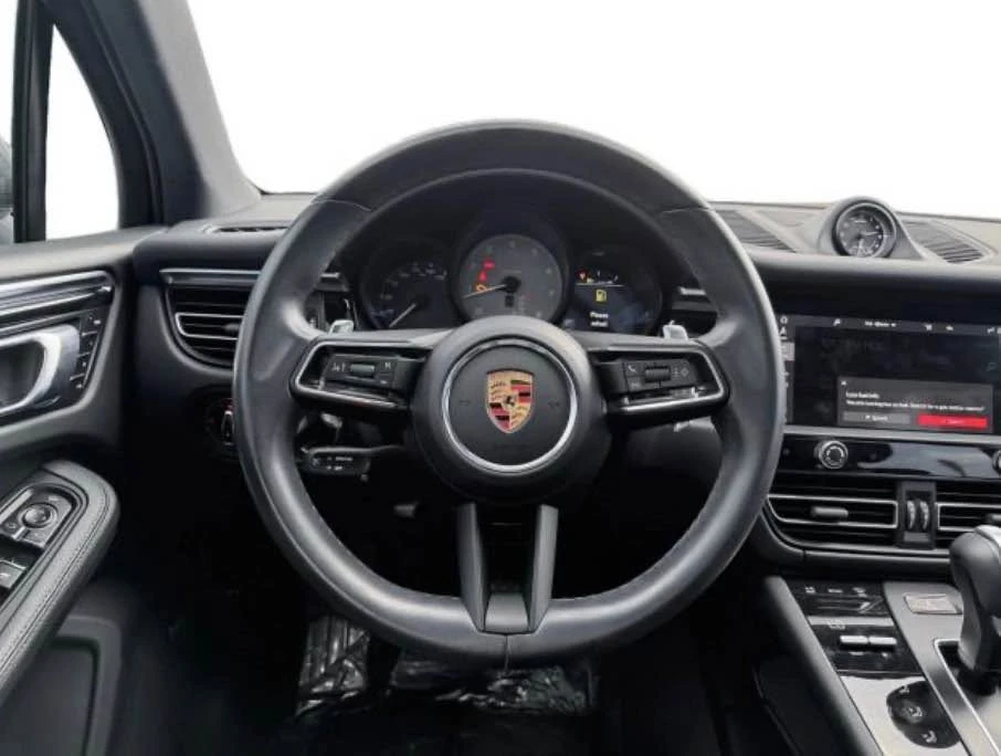 2022 Porsche Macan S - Image 14 of 16