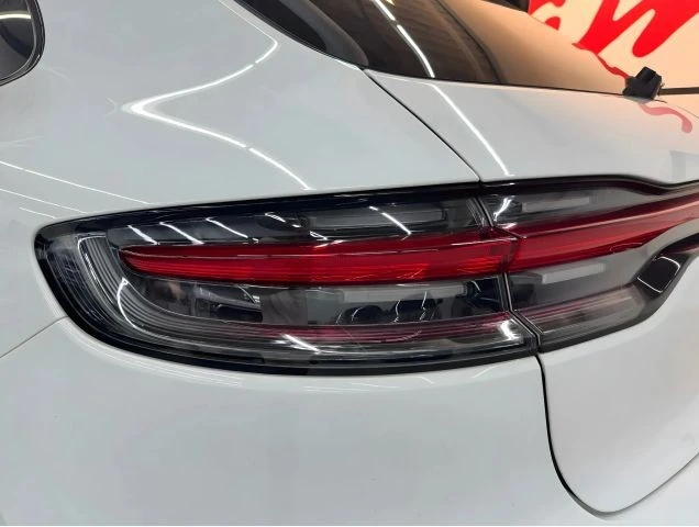 2022 Porsche Macan S - Image 13 of 21