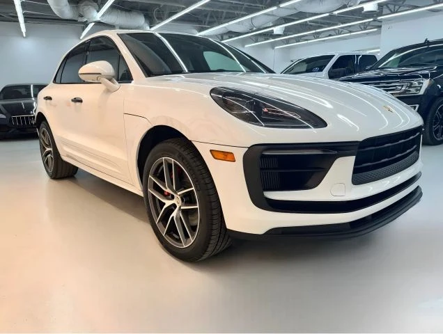 2022 Porsche Macan S - Image 8 of 21