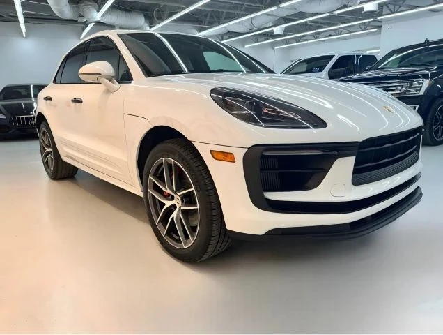2022 Porsche Macan S - Image 8 of 21