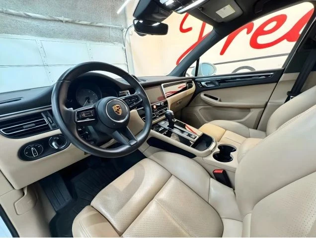 2022 Porsche Macan S - Image 15 of 21