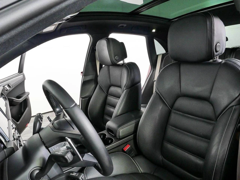 2022 Porsche Macan S - Image 5 of 5