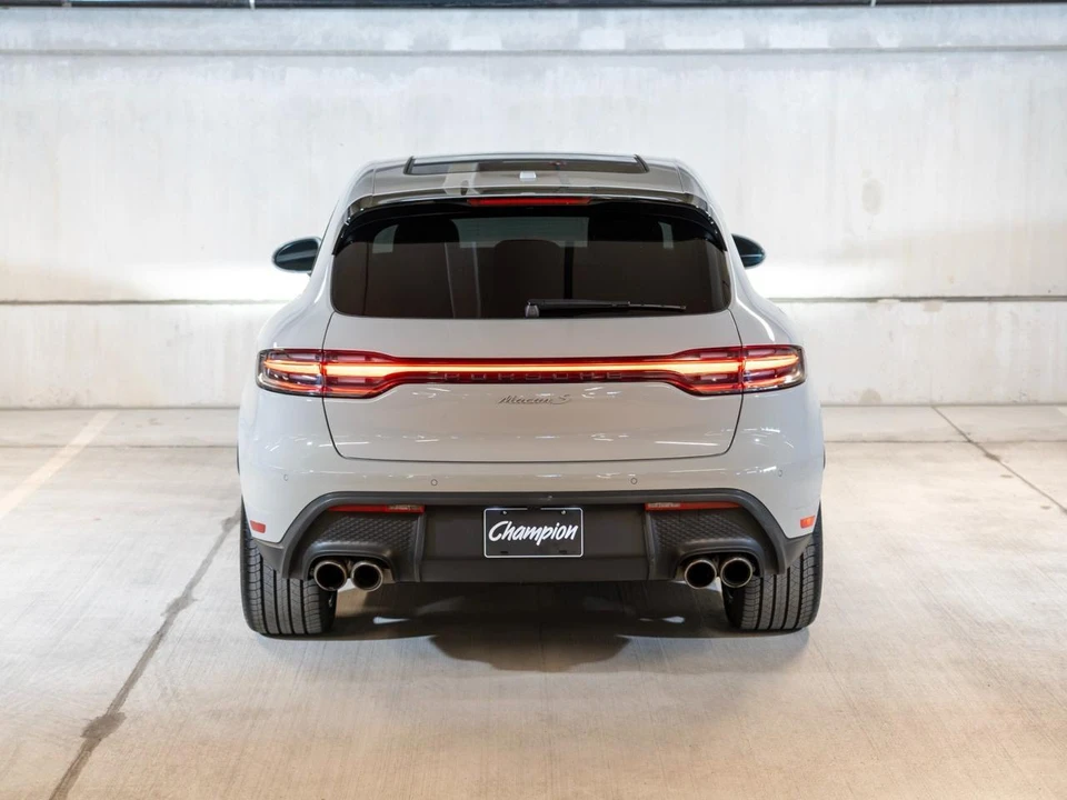 2022 Porsche Macan S - Image 11 of 31