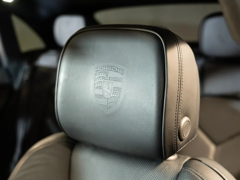 2022 Porsche Macan S - Image 30 of 31