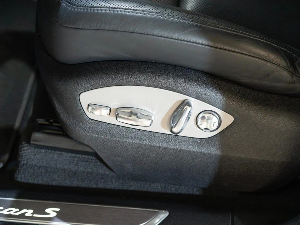2022 Porsche Macan S - Image 13 of 31