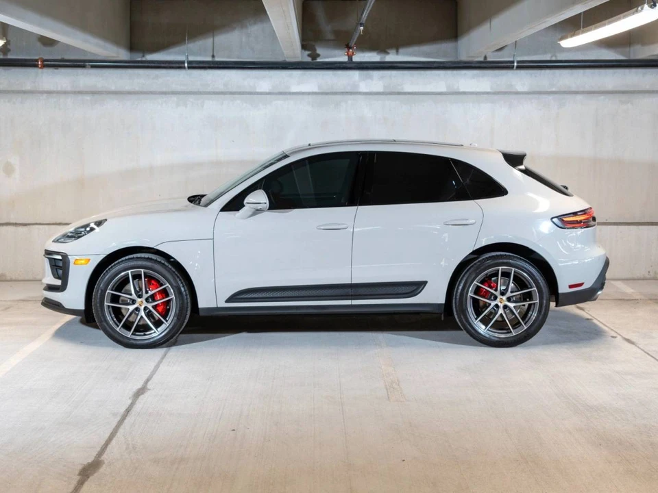 2022 Porsche Macan S - Image 2 of 5