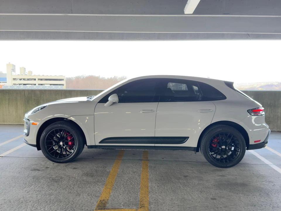 2022 Porsche Macan S - Image 6 of 31