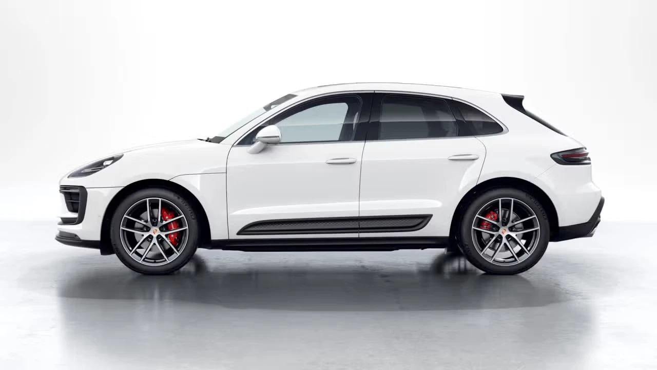 2022 Porsche Macan S - Image 12 of 31