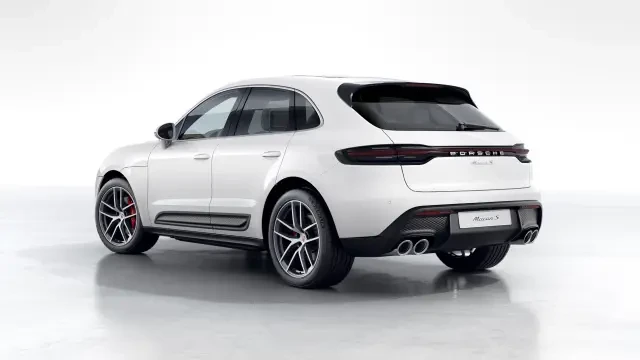 2022 Porsche Macan S - Image 22 of 31