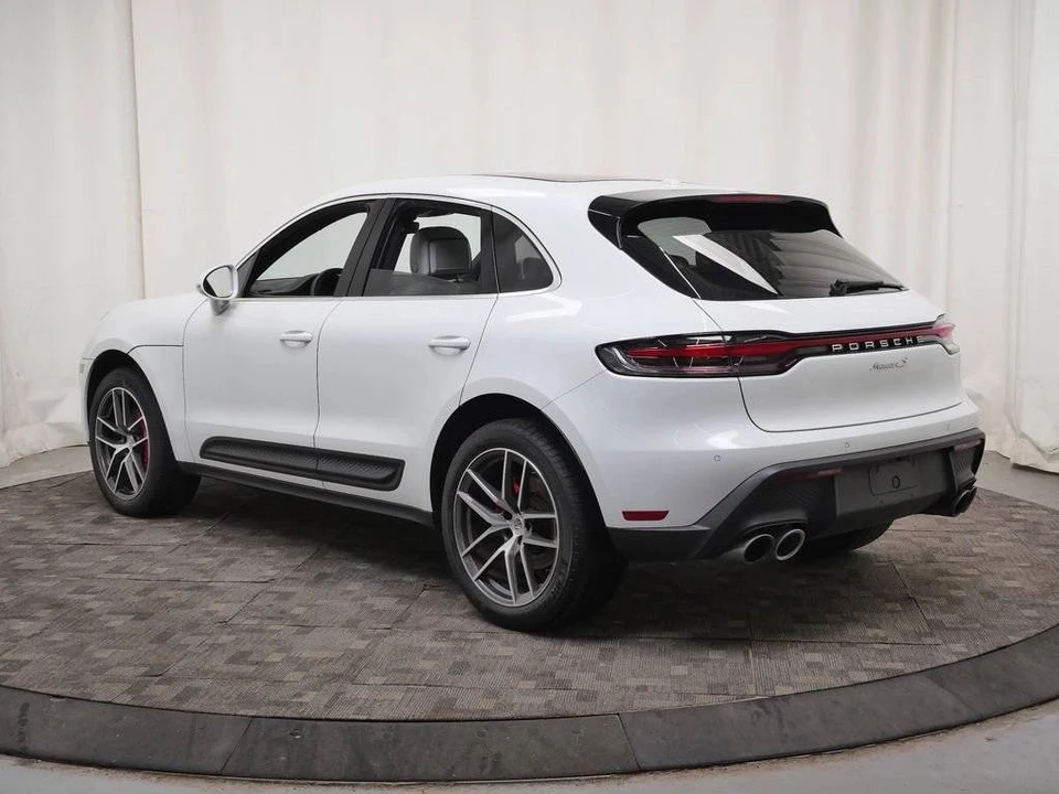 2022 Porsche Macan S - Image 3 of 5