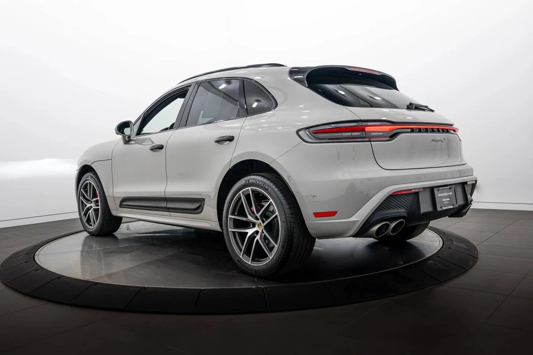 2022 Porsche Macan S - Image 3 of 5