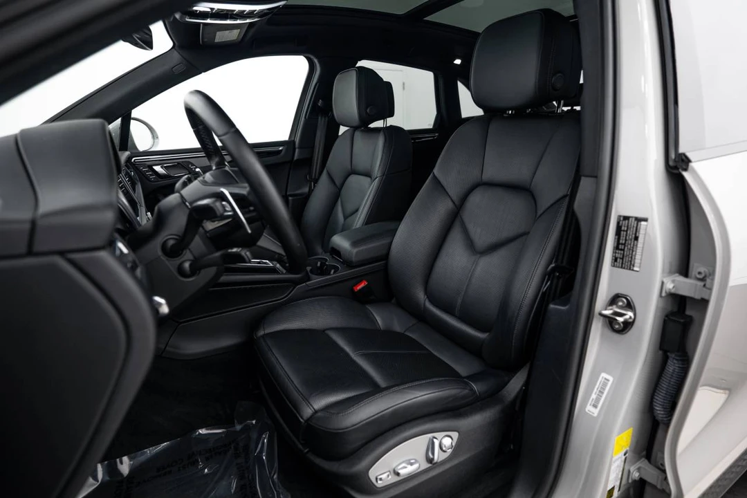 2022 Porsche Macan S - Image 5 of 5
