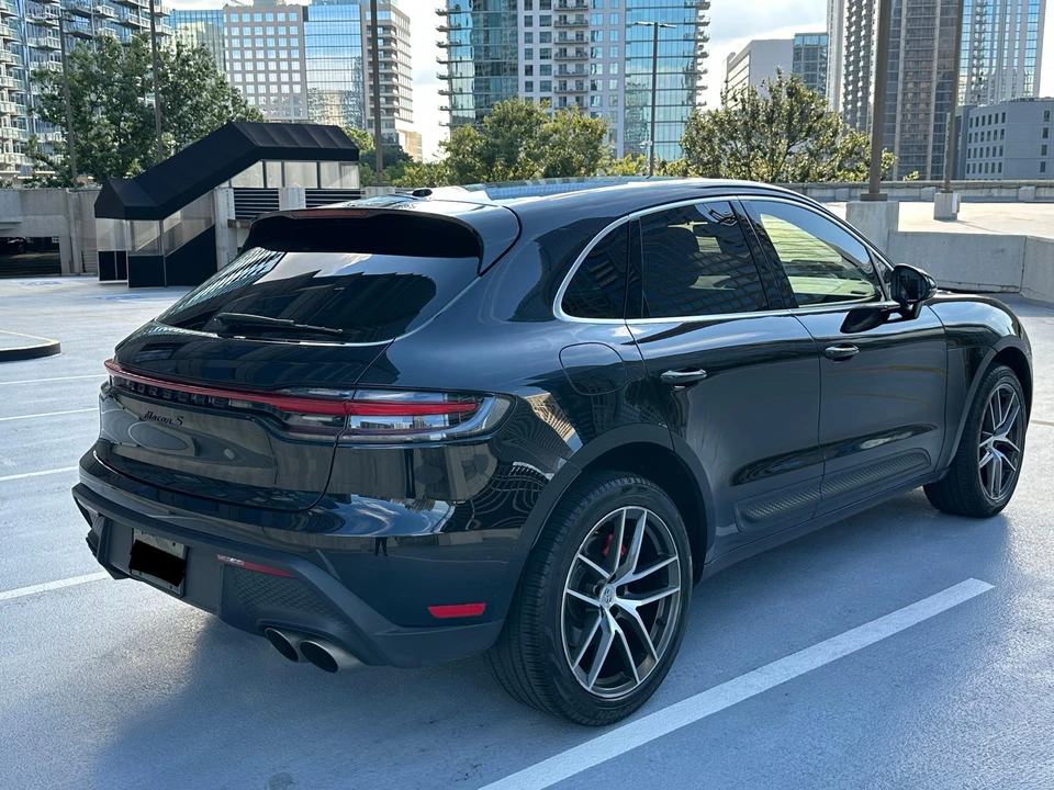 2022 Porsche Macan S - Image 13 of 31