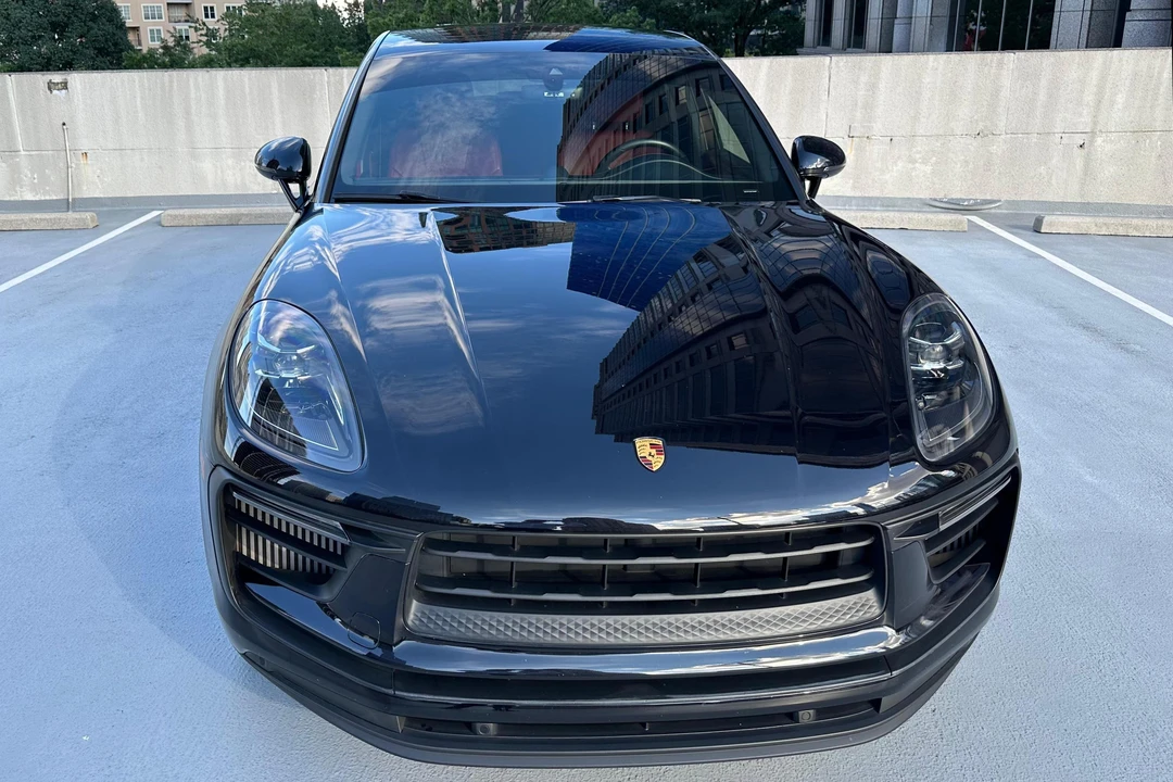 2022 Porsche Macan S - Image 2 of 31
