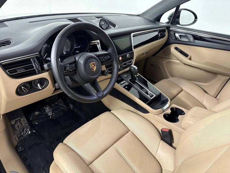 2022 Porsche Macan S - Image 4 of 5