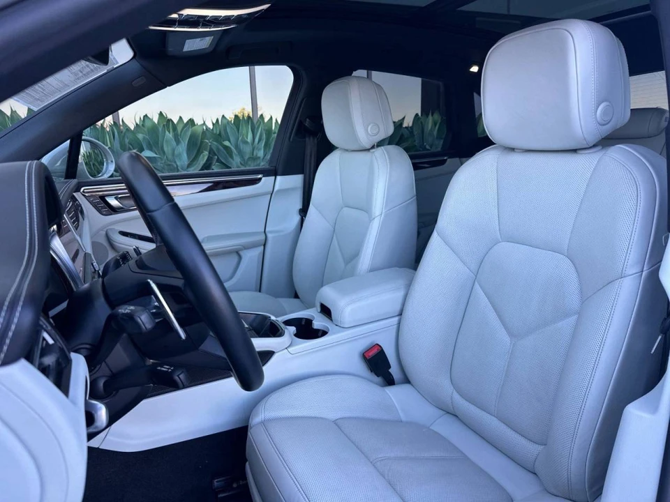 2022 Porsche Macan S - Image 5 of 5
