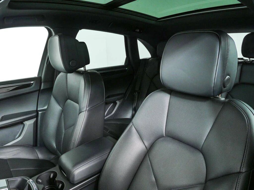 2022 Porsche Macan S - Image 5 of 5