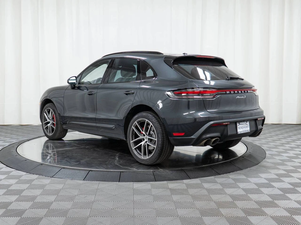2022 Porsche Macan S - Image 3 of 5