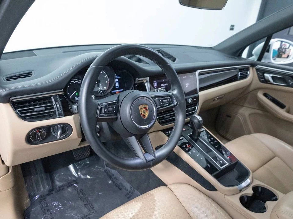 2022 Porsche Macan S - Image 4 of 5