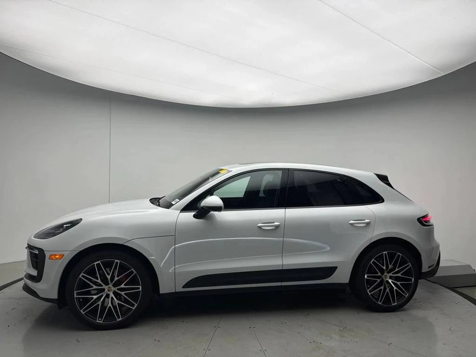 2022 Porsche Macan S - Image 2 of 5