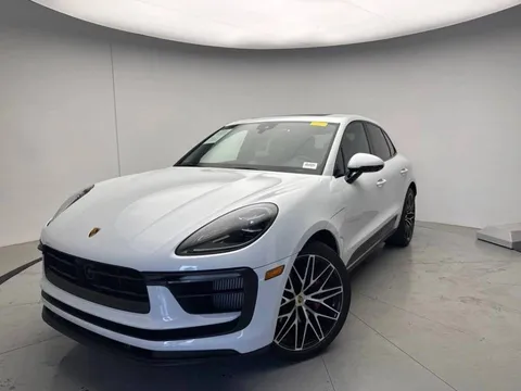 2022 Porsche Macan S
