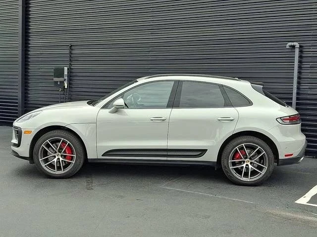 2022 Porsche Macan S - Image 2 of 5