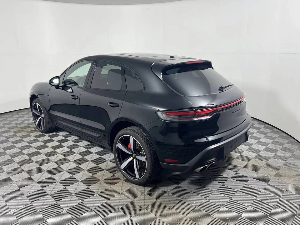 2022 Porsche Macan S - Image 3 of 5